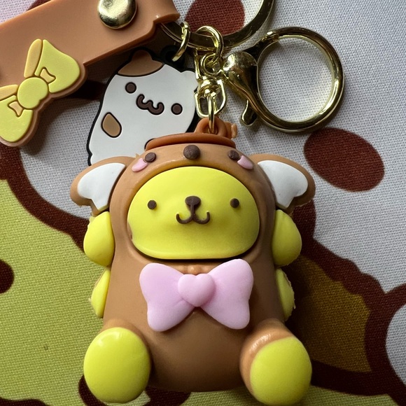 Koala Pompompurin keychain - Picture 2 of 4